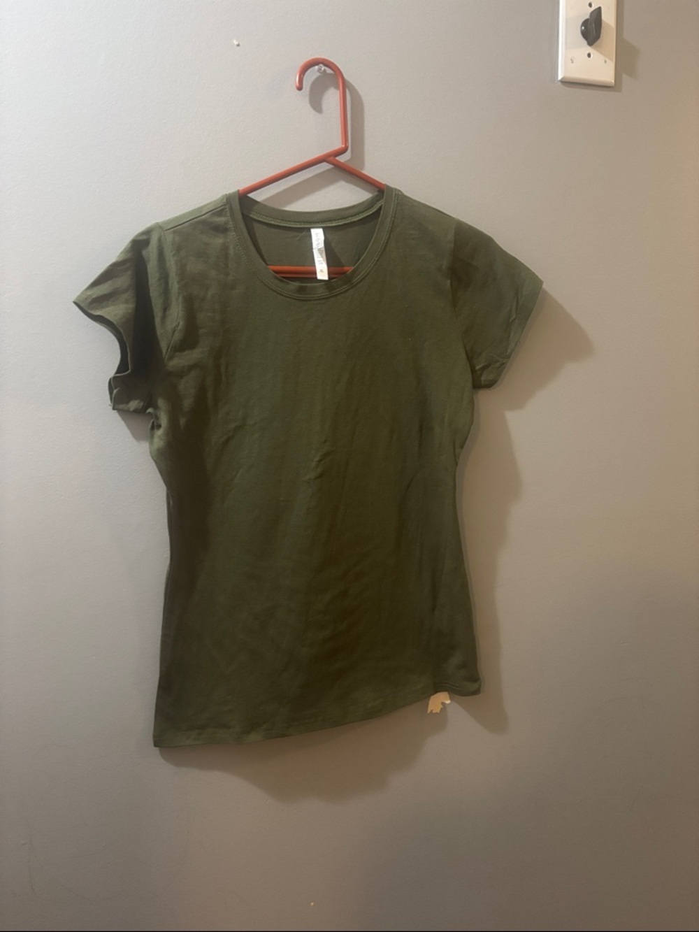 XL dark green tee